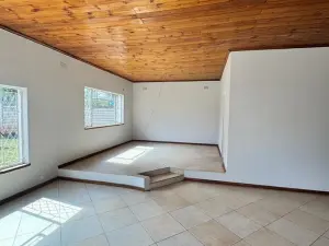 Other Commercial to Rent in Eastlea