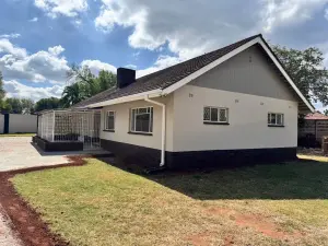 Other Commercial to Rent in Eastlea