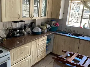 3 Bedroom House to Rent in Mainway Meadows