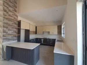 Townhouse/Cluster to Rent in Marlborough