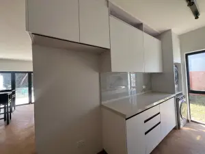 Flat/Apartment to Rent in Glen Lorne