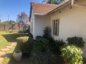 4 Bedroom House to Rent in Ashdown Park