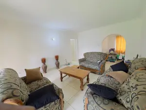 3 Bedroom House to Rent in Greendale