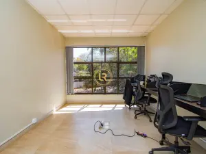 Office to Rent in Avondale