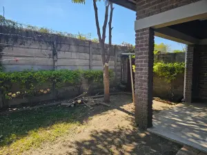 Townhouse/Cluster to Rent in Newlands