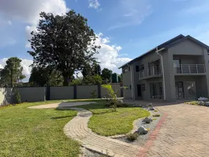 Townhouse/Cluster to Rent in Marlborough