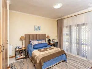 Townhouse/Cluster to Rent in Newlands