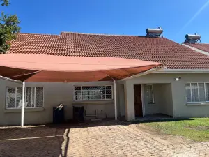 Townhouse/Cluster to Rent in Marlborough