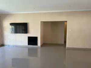Townhouse/Cluster to Rent in Marlborough