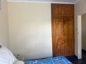 2 Bedroom Cottage/Garden Flat to Rent in Greendale