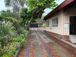 4 Bedroom House to Rent in Sentosa