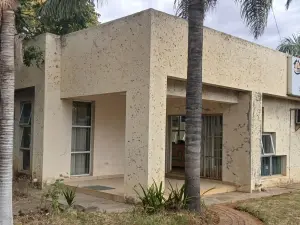 Office to Rent in Eastlea