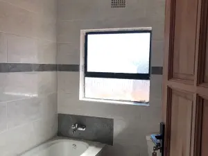 Other Commercial to Rent in Zimre Park