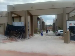 Townhouse/Cluster to Rent in Kambanji