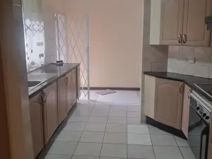 4 Bedroom House to Rent in Bluff Hill