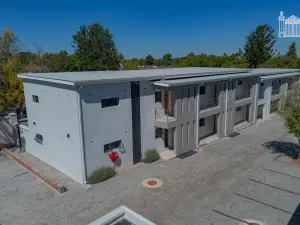 Flat/Apartment for Sale in Avondale West