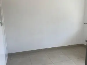 Flat/Apartment to Rent in Avondale