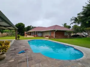 House for Sale in Suburbs