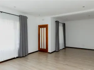 Flat/Apartment to Rent in Avondale