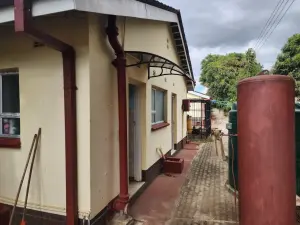 Other Commercial to Rent in Belvedere