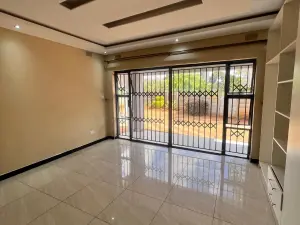 3 Bedroom House to Rent in Emerald Hill