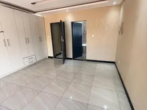 3 Bedroom House to Rent in Emerald Hill