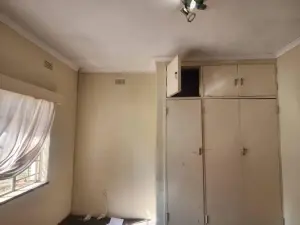 4 Bedroom House to Rent in Bluff Hill