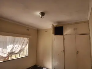 4 Bedroom House to Rent in Bluff Hill