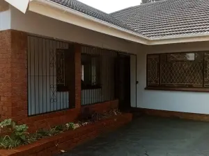 Office to Rent in Belvedere