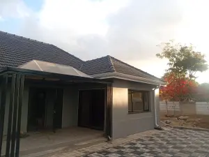 3 Bedroom House to Rent in Milton Park