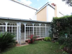 2 Bedroom Cottage/Garden Flat to Rent in Avondale