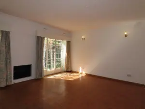 2 Bedroom Cottage/Garden Flat to Rent in Avondale