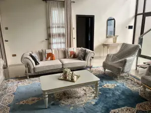 Townhouse/Cluster for Sale in Kambanji