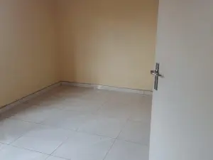 4 Bedroom House to Rent in Waterfalls