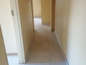 4 Bedroom House to Rent in Waterfalls