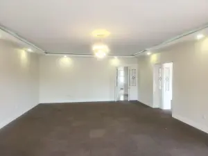4 Bedroom House to Rent in Helensvale