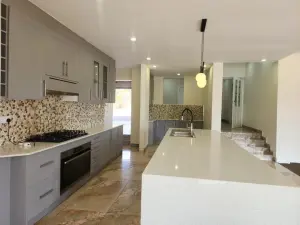 4 Bedroom House to Rent in Helensvale
