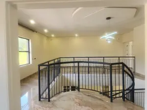 4 Bedroom House to Rent in Helensvale