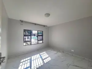 Townhouse/Cluster to Rent in Westgate