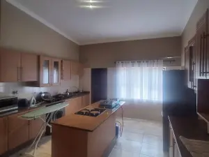 Townhouse/Cluster to Rent in Quinnington