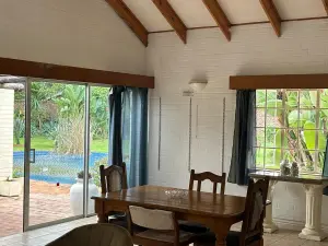 4 Bedroom House to Rent in Borrowdale