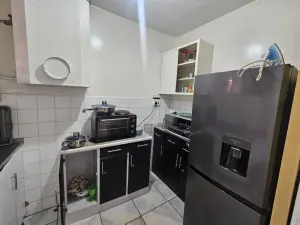 Flat/Apartment to Rent in Avenues