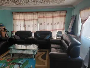 3 Bedroom House to Rent in Tynwald