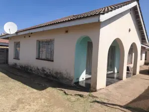 3 Bedroom House to Rent in Tynwald