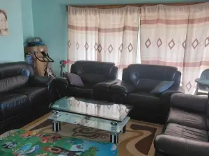 3 Bedroom House to Rent in Tynwald