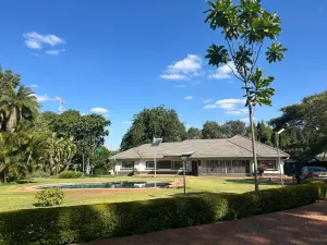 4 Bedroom House to Rent in Highlands