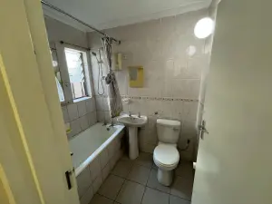 Flat/Apartment to Rent in Greystone Park