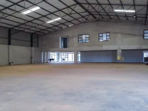 Warehouse/Industrial to Rent in Pomona