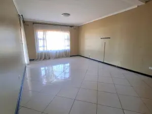 Townhouse/Cluster to Rent in Greendale