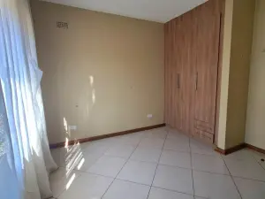Townhouse/Cluster to Rent in Greendale
